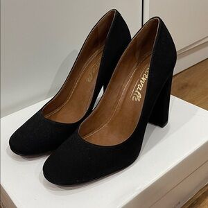 NWT L'INTERVALLE Black Block Heel Pumps